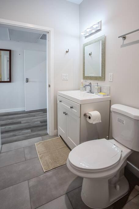 Spacious 1 Bedroom Apartment In Balboa Park サンディエゴ エクステリア 写真