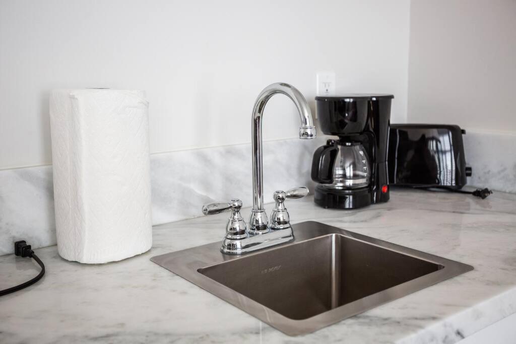 Spacious 1 Bedroom Apartment In Balboa Park サンディエゴ エクステリア 写真