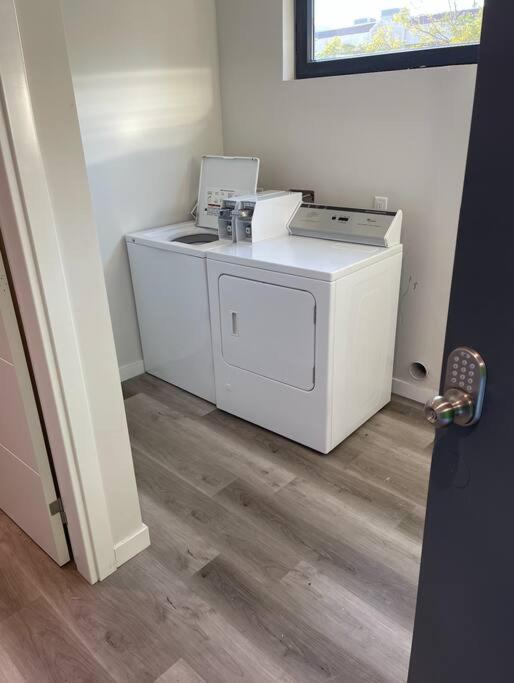 Spacious 1 Bedroom Apartment In Balboa Park サンディエゴ エクステリア 写真