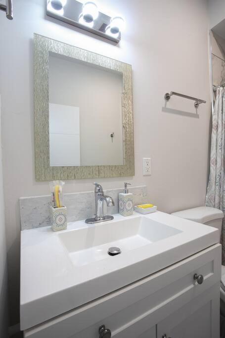 Spacious 1 Bedroom Apartment In Balboa Park サンディエゴ エクステリア 写真